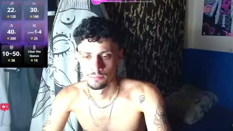 Snapshot of apolo_s chatting on 01-01-25, 10:11 Andres online show from 01-01-25, 10:11