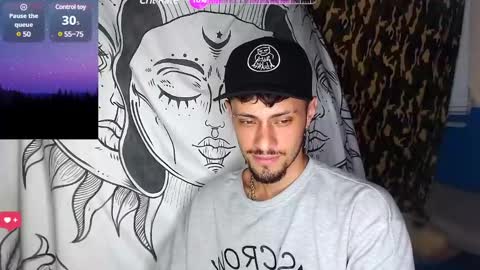 Snapshot of apolo_s chatting on 01-10-25, 07:25 Andres online show from 01-10-25, 07:25