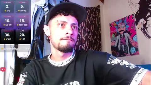 Snapshot of apolo_s chatting on 01-27-25, 06:52 Andres online show from 01-27-25, 06:52