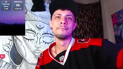 Snapshot of apolo_s chatting on 02-02-25, 05:21 Andres online show from 02-02-25, 05:21