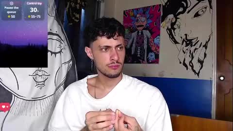 Snapshot of apolo_s chatting on 02-06-25, 07:13 Andres online show from 02-06-25, 07:13