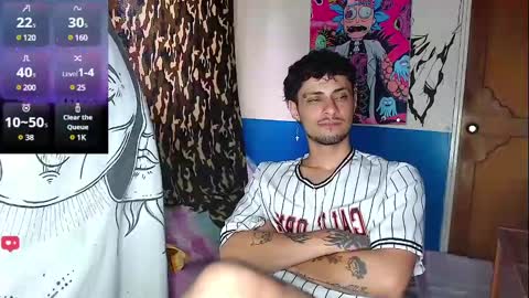 Snapshot of apolo_s chatting on 02-24-25, 08:47 Andres online show from 02-24-25, 08:47