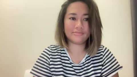 Snapshot of apple_pie_love chatting on 11-12-25, 07:03 Anika online show from 11-12-25, 07:03