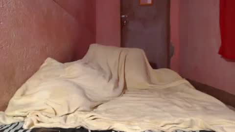 applelegaspi online show from 01-26-25, 05:02