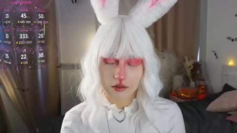 Vicki online show from 10-24-25, 09:06