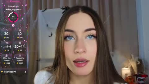 Vicki online show from 11-02-25, 09:11