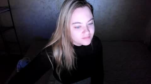 appleyummybuns online show from 10-30-25, 01:29