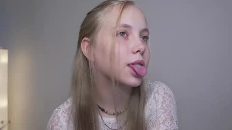  REYNA  my friend   online show from 09-14-25, 12:26