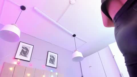 April online show from 12-20-24, 04:04
