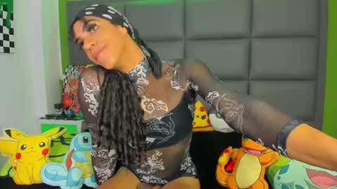 aprill_fox online show from 12-22-25, 01:41