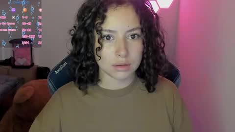 Snapshot of aqua_emilly chatting on 12-16-24, 03:30 aqua emilly online show from 12-16-24, 03:30