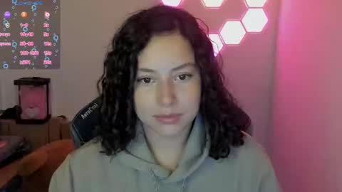 Snapshot of aqua_emilly chatting on 01-09-25, 02:54 aqua emilly online show from 01-09-25, 02:54