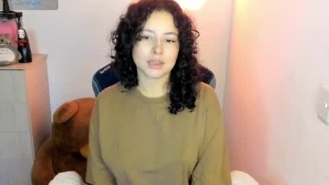 Snapshot of aqua_emilly chatting on 10-01-25, 11:22 aqua emilly online show from 10-01-25, 11:22