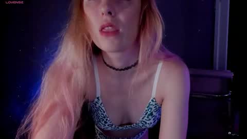 aqualen online show from 11-05-25, 11:21