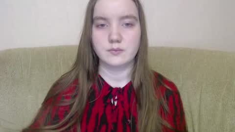 Josefin online show from 12-21-25, 12:23