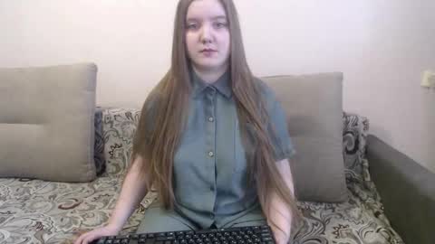 Josefin online show from 02-03-26, 07:57