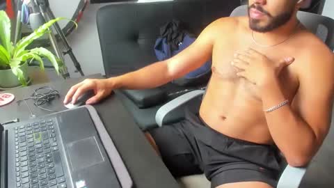 Snapshot of aquiles0224 chatting on 02-03-26, 04:34 T. online show from 02-03-26, 04:34