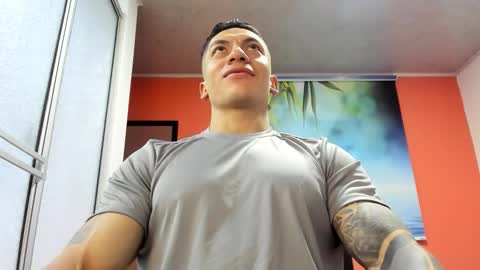 Snapshot of aquiles_51 chatting on 01-15-26, 09:29 Jonathan online show from 01-15-26, 09:29