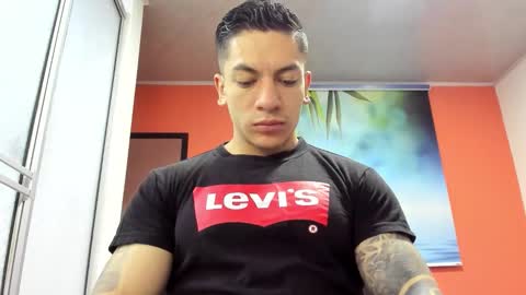 Snapshot of aquiles_51 chatting on 01-18-26, 12:31 Jonathan online show from 01-18-26, 12:31