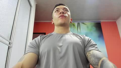 Snapshot of aquiles_51 chatting on 02-01-26, 03:54 Jonathan online show from 02-01-26, 03:54