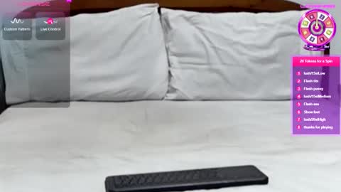 Snapshot of arab_catwoman chatting on 02-03-26, 06:40 Arab Catwoman online show from 02-03-26, 06:40