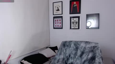 Arabella online show from 10-12-25, 11:48