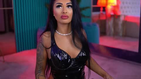 arabellaposh online show from 10-21-25, 05:19