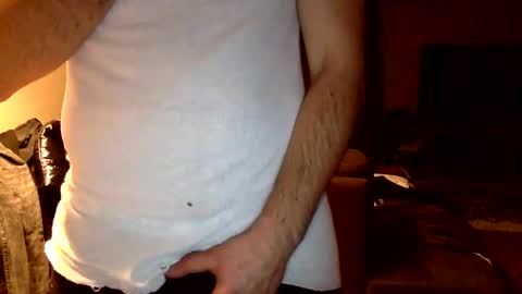 Snapshot of arabiandream21 chatting on 01-01-25, 08:13 Knowledgeiskeyy online show from 01-01-25, 08:13