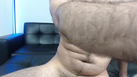 Snapshot of araboys chatting on 03-06-25, 09:58 Youssef Alkhoury online show from 03-06-25, 09:58