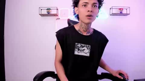 Snapshot of arceluuz chatting on 01-31-25, 07:29 Arceluz online show from 01-31-25, 07:29