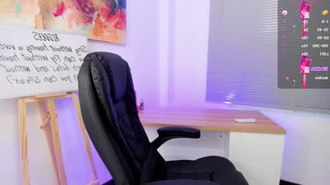 Snapshot of arceluuz chatting on 02-06-25, 03:20 Arceluz online show from 02-06-25, 03:20