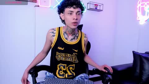 Snapshot of arceluuz chatting on 02-08-25, 07:16 Arceluz online show from 02-08-25, 07:16