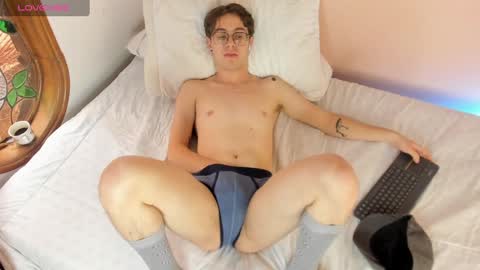 Archie online show from 01-24-25, 03:02