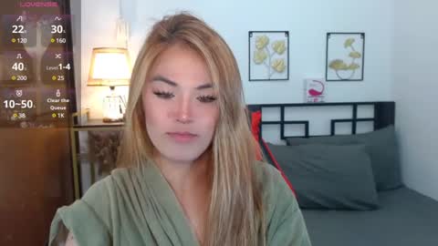 Snapshot of arcicola2727 chatting on 01-04-25, 11:11 Arci online show from 01-04-25, 11:11