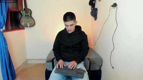 Ares online show from 01-31-25, 09:26