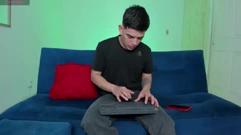 Ares online show from 10-01-25, 12:44