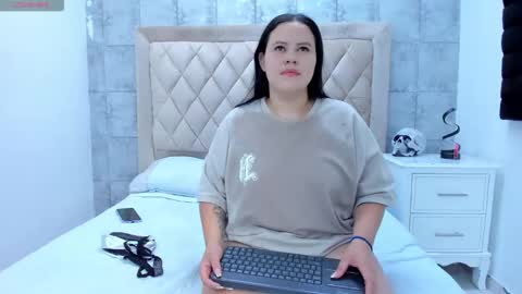 Ares And Gabby online show from 09-13-25, 12:38