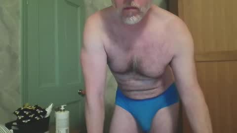 Snapshot of argonaut1967 chatting on 09-20-25, 03:35 Argonaut online show from 09-20-25, 03:35