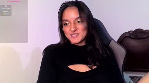 Bella online show from 10-08-25, 07:22