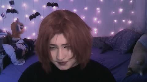 Snapshot of ari_corn chatting on 03-12-25, 09:35 Ahri online show from 03-12-25, 09:35