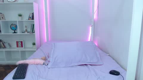    online show from 12-25-24, 05:05