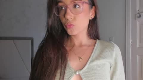 Ari Wilde online show from 04-04-26, 01:19