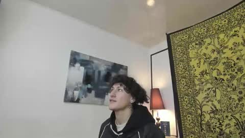 aria y orien  online show from 11-08-25, 10:59