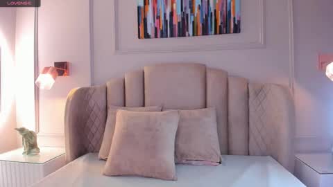 Aria  online show from 01-05-25, 02:27