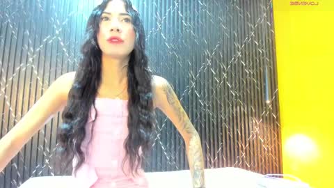 Aria Millers  online show from 09-18-25, 11:45