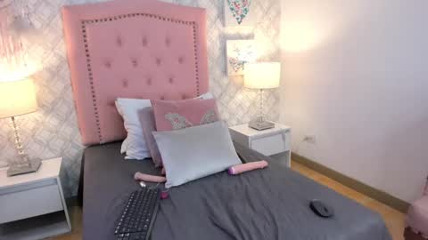 aria_star7 online show from 09-23-25, 07:50