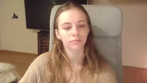 AriaCreazy online show from 10-21-25, 08:20