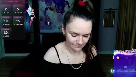 Snapshot of ariagrays chatting on 02-03-26, 03:26 AriaGray online show from 02-03-26, 03:26