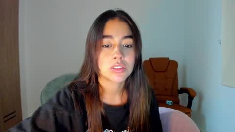 Aria Montgomery online show from 02-24-25, 08:27