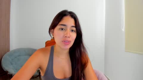 Aria Montgomery online show from 03-04-25, 04:52